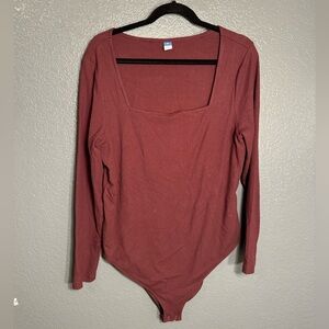 Old Navy Casual Maroon Squareneck Longsleeve Bodysuit 2x